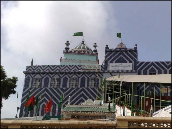 File:مزار شاہ عبداللہ.jpg