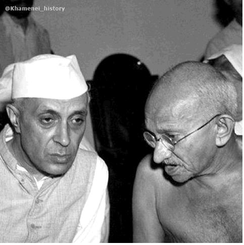 File:جواهر لعل نهرو و گاندی.jpg