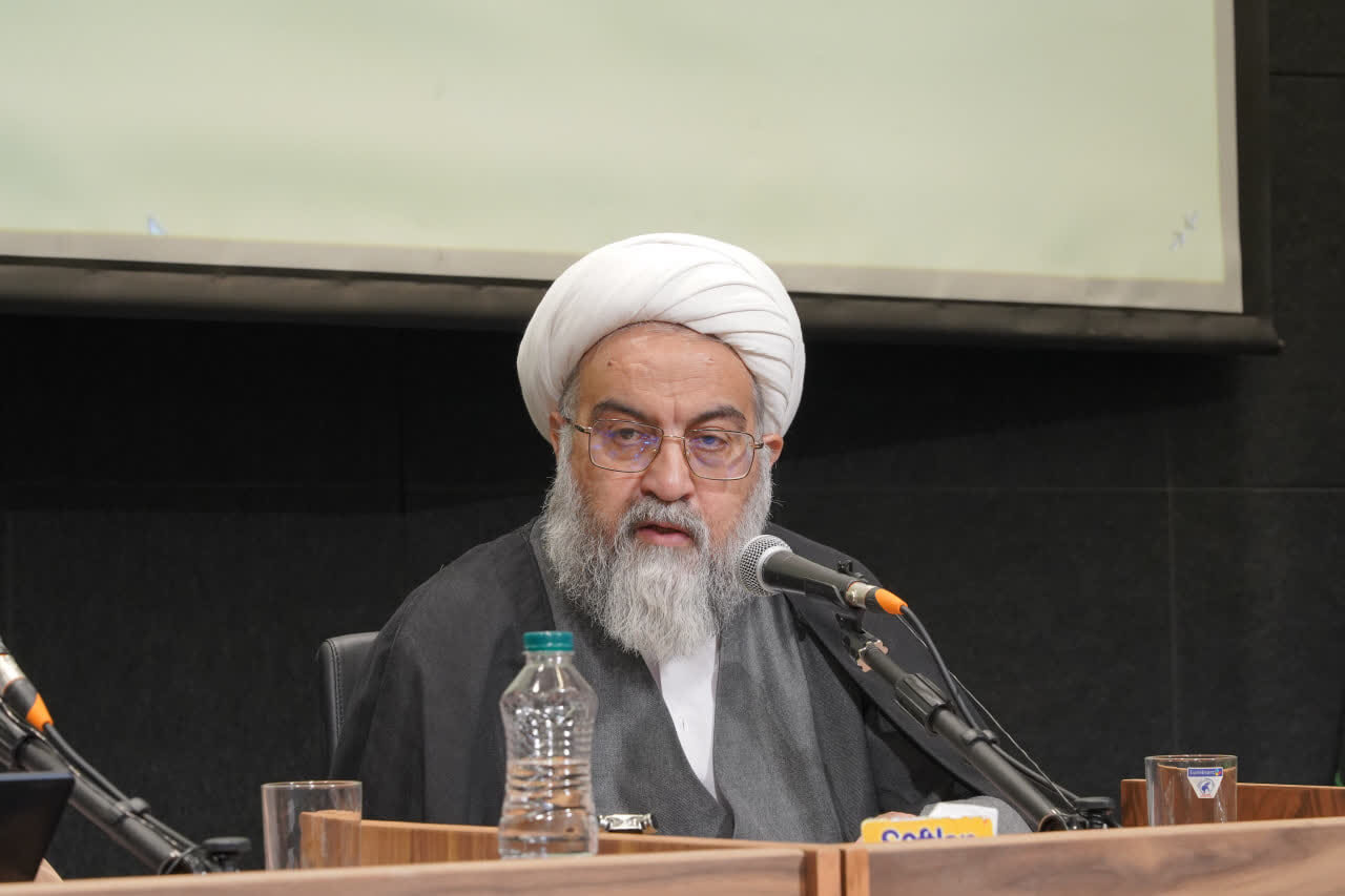 الخطوة الثانية للثورة