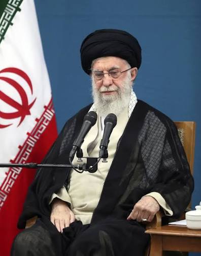 File:Ayatollah Khamenei 2.jpg