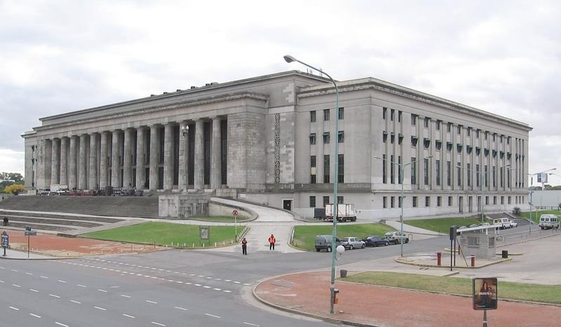 الخطوة الثانية للثورة