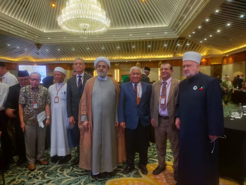 File:نمایی از نهمین اجلاس صلح جهانی 2.jpg