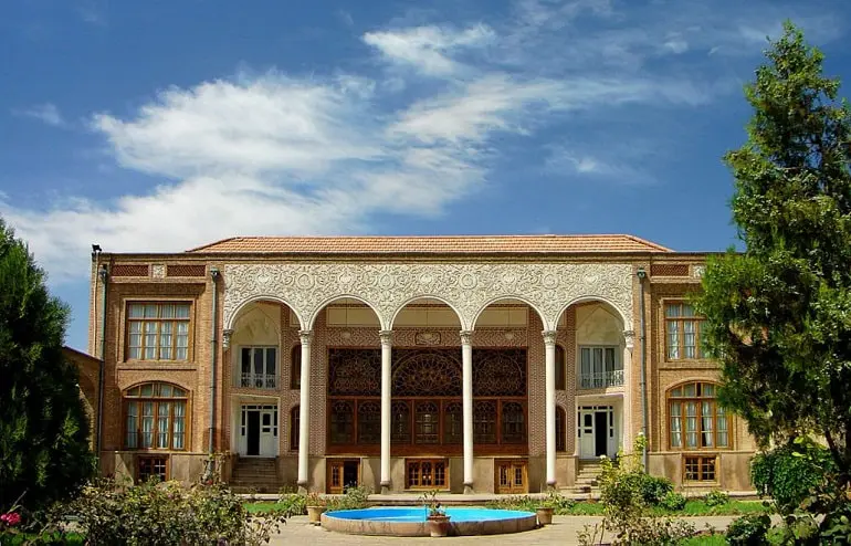 File:خانه وکیل الرعایا.webp