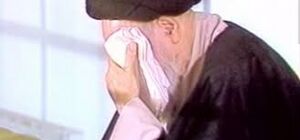 گریستن امام.jpg