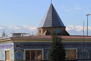 مقبره ناصر کبیر.jpg