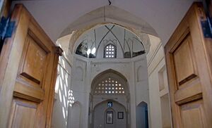 قبرزبیربن عوام.jpg