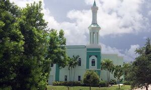 Images florida-islamic-center-as-voting-site.jpg