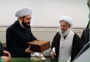 دیدار با آیتالله مکارم.jpg