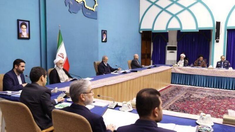 File:جلسۀ اعضای شورای فضای مجازی.jpg